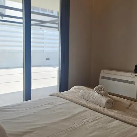 Apartment Executive Retreat